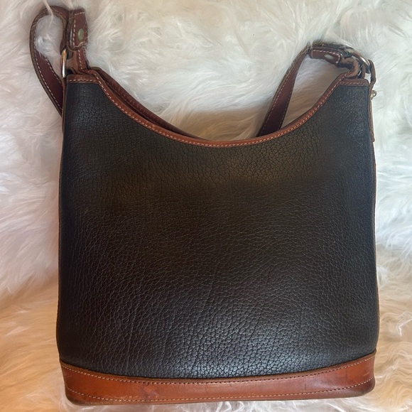 Dooney & Bourke Vintage Hobo Black and Tan Crossbody Shoulder Bag. F - Picture 3 of 12